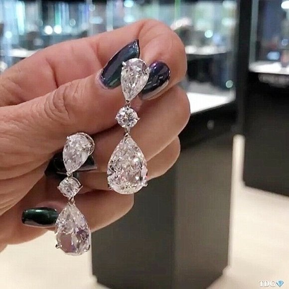 Earrings Diamond CZ Crystal Drop Bride Bridal Earrings NIP - Picture 2 of 7